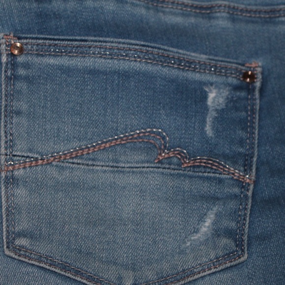 White House Black Market Jeans - Picture 4 of 5